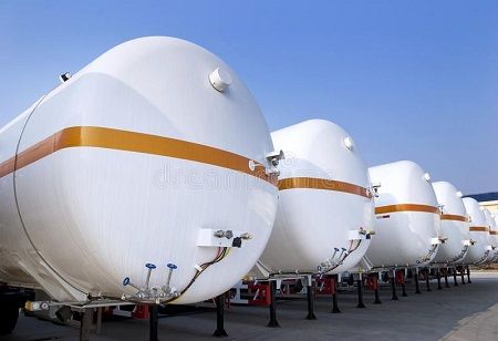 New Zealand Eyes Fuel Storage in Singapore, Malaysia